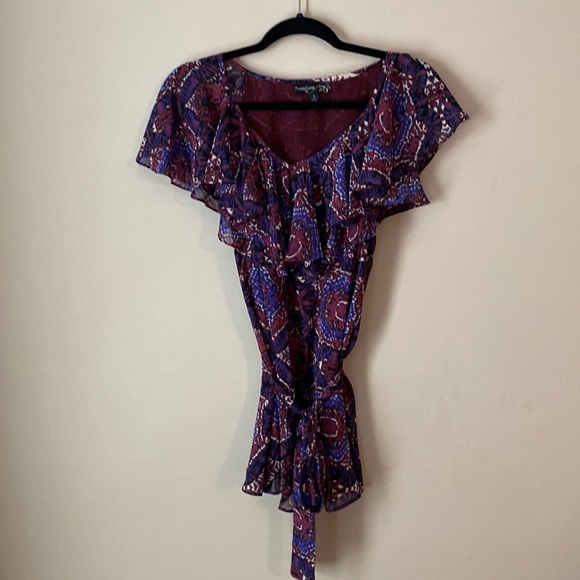 7 Wonders V-Neck Flutter Sleeve Blouse - Picture 2 of 3